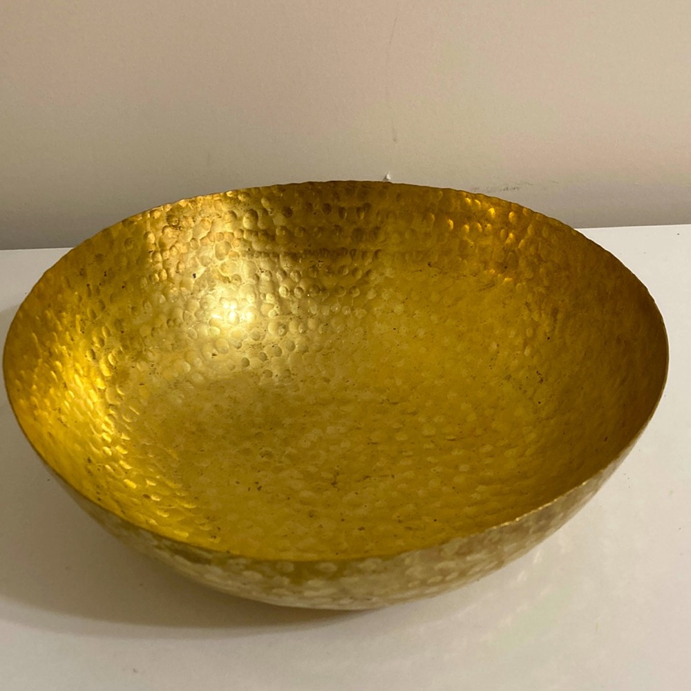 Brass 10” bowl (Please like only if interested to buy)